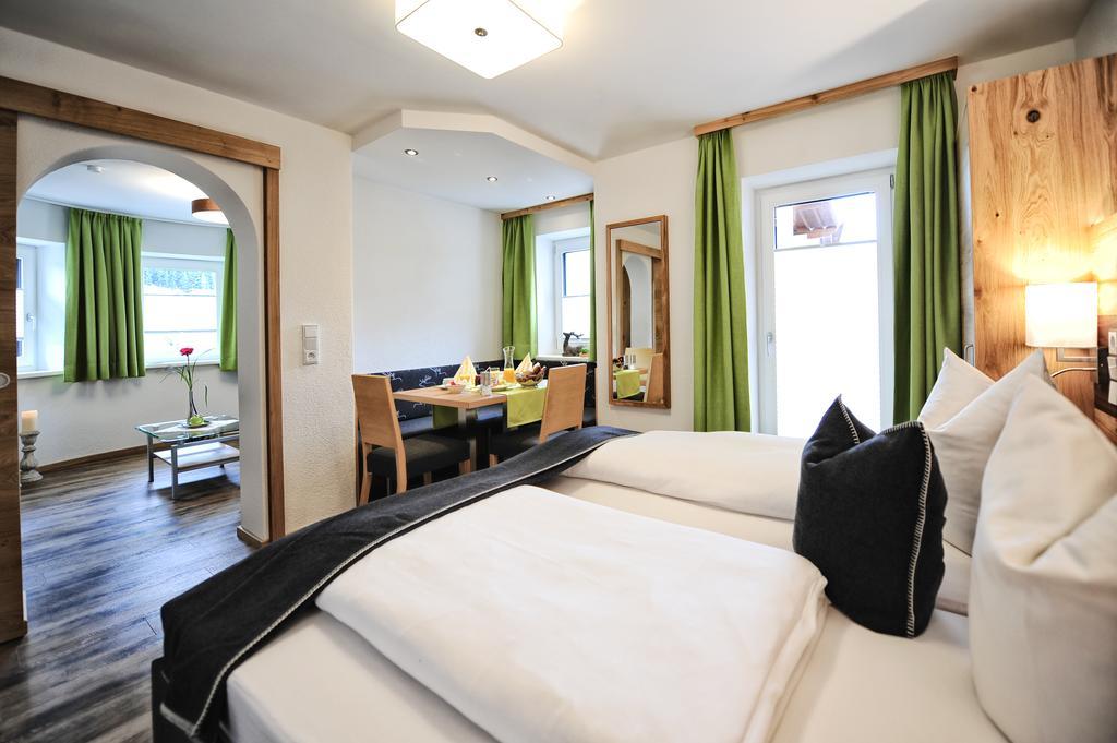 Apart Salner Ischgl Room photo