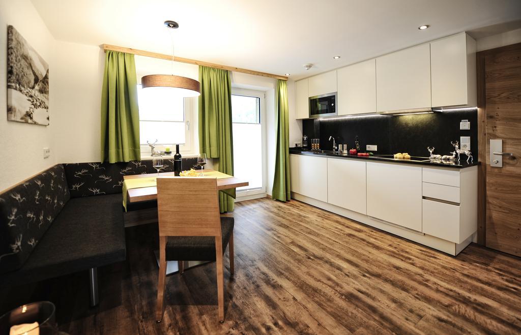 Apart Salner Ischgl Room photo